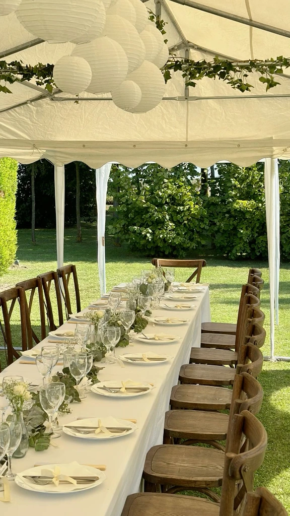 Chapiteau 6m x 6m - Jura Location Sono - Intérieur.webp