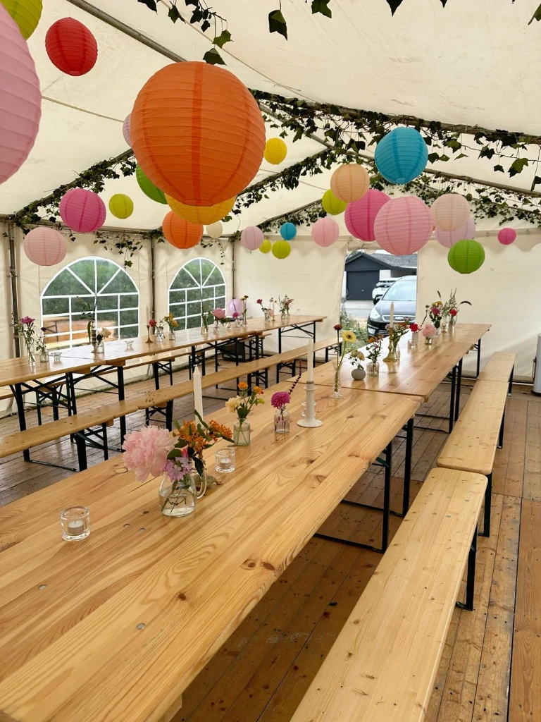 Tente de réception 6m x 6m - 50 personnes